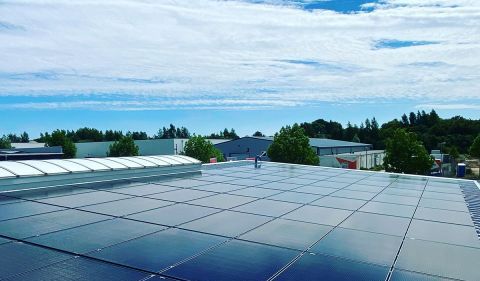 PV-Anlage für ein Firmengebäude in Lübeck