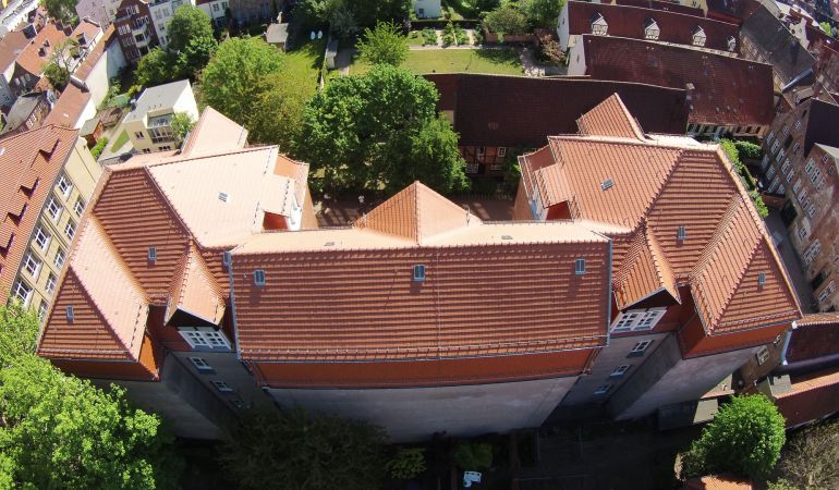 Dacheindeckung mit Braas Biberschwänzen