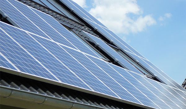 Roto Aufdach Photovoltaik Anlage Sundeck